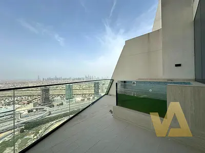 Amazing | High floor | skyline view