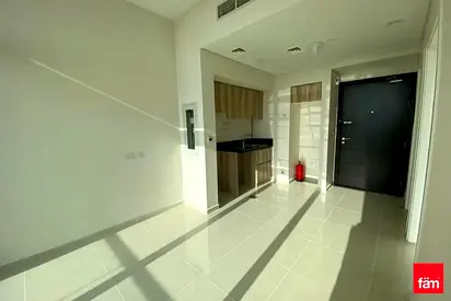 1BR With Balcony | Vacant | Unfurnished