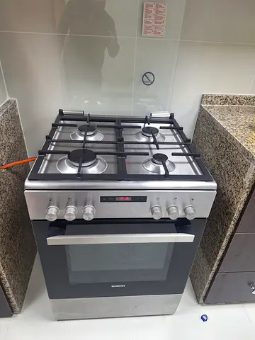Siemens latest model top gas oven electric