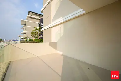 Huge Terrace | Easy Access To Amenities