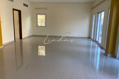 Luxury 4BHK Villa+ Maid | Vacant | Huge Layout