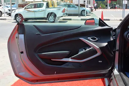 2023 Chevrolet CAMARO 照片 13