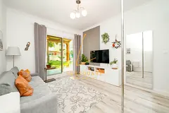Ground Floor | Upgraded to 2BR | Next to Metro