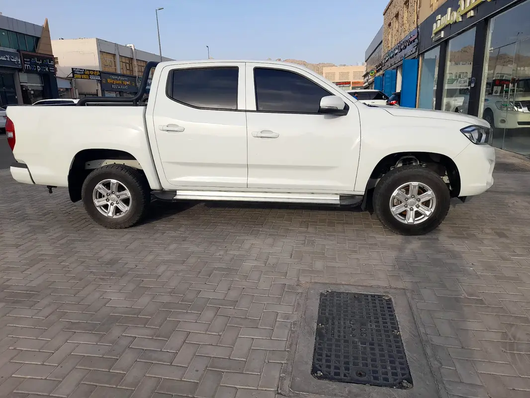 Maxus T60 2025 — photo 1 of 9