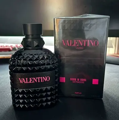 Valentino Uomo Born in Roma Extradose Parfum (3.4 fl oz) - New in Box