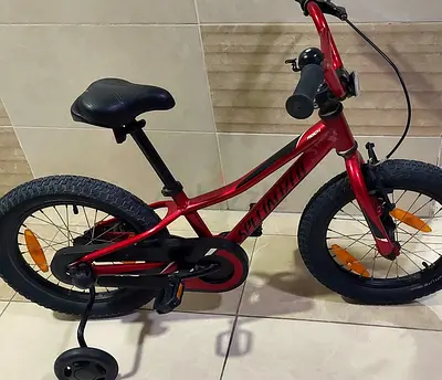 Specialized Riprock coaster 16inches kids 4 :7 years