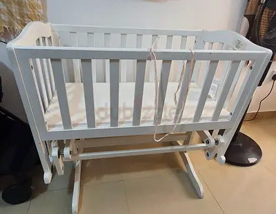 Giggles Wooden Baby Cradle with Bassinet, Bed  Swing – Excellent Condition