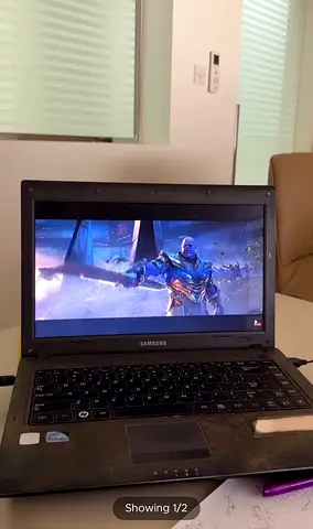 Samsung R430 14” T4400 Intel i3 4GB RAM 246GB HDD 213Ghz Windows 8 Pro