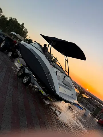 ابو ظبي شاطئ الراحة