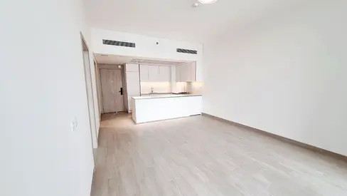 Bright Park View 1BR | Spacious Layout | Prime JVC