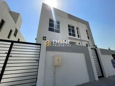 SPECIOUS 5BHK PRIME LOCATION READY TO MOVE WITH MAID ROOM