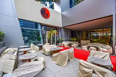 Fully Furnished &amp; Fitted Shop with Restaurant