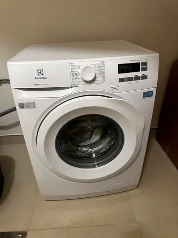 Electrolux Front-Load Washing Machine - New