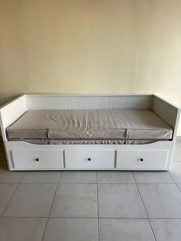 Ikea Day bed with two mettreses available in perfect condition