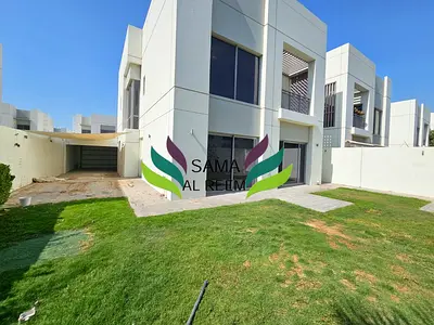 Modern | 5 Bed Compound Villa | Private Garden