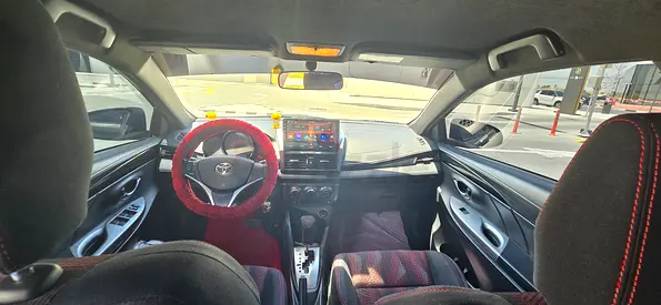 🚗 Toyota Yaris SE Hatchback 2016 for Sale