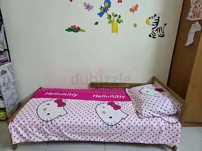 Toddler Bed with Hello Kitty Bedding - Good Condition