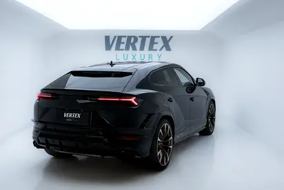 2024 Lamborghini URUS — миниатюра 7
