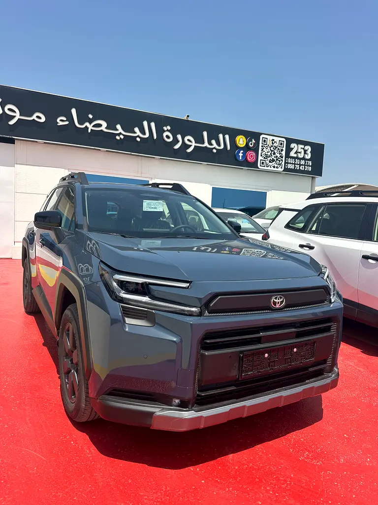 Toyota Rav 4 2026 — photo 1 of 10