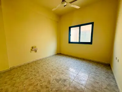 BIG~ STUDIO WITH CLOSE KITCHEN FREE PARKING IN JUST 16k**