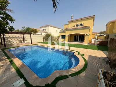 4 Bed Large | Internal Road | Well Maintained