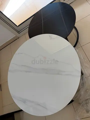 Set of 2 Round Nesting Side Tables with Marble-Effect Tops