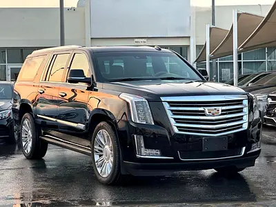 Cadillac Escalade Platinum ESV in excellent condition family car