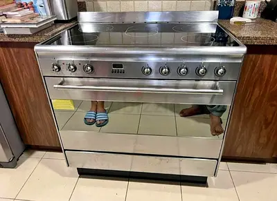 Stainless Steel 5-Burner Electric Range with Ceramic Hob and Oven
