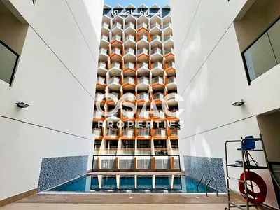 PRIME LOCATION | BALCONY | POOL VIEW