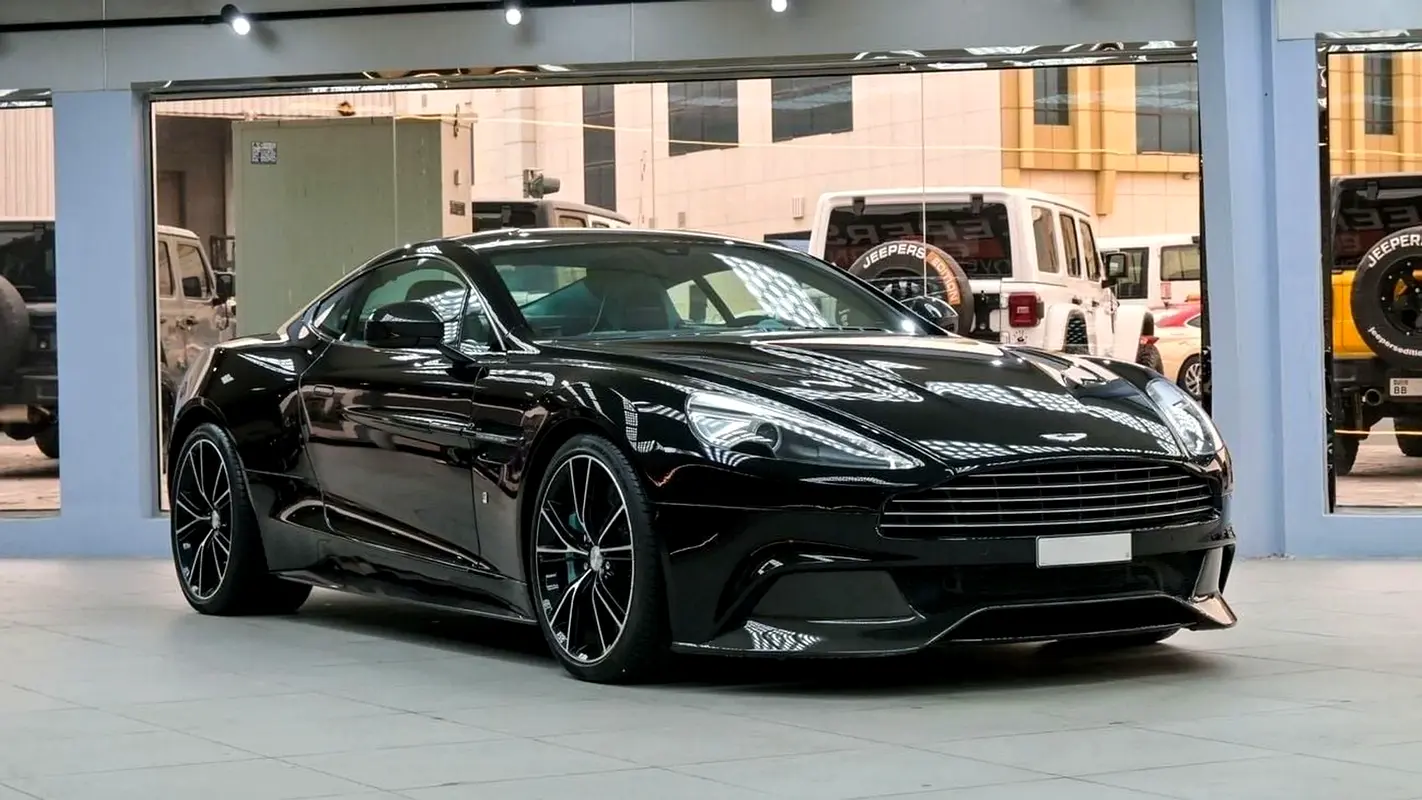 Aston Martin Vanquish 2014 — photo 1 of 16