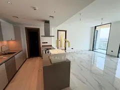 2 Bedroom + Maid | High Floor | Skyline &amp; Canal Views |