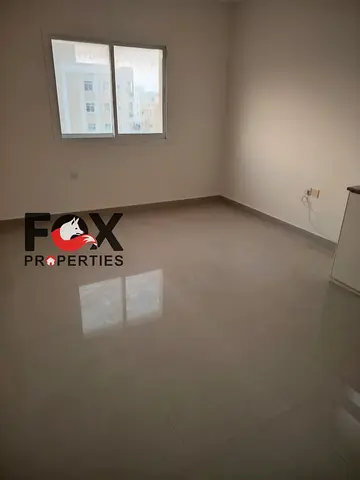 Payment facilities | Close to all services | Spacious areas | Vibrant location