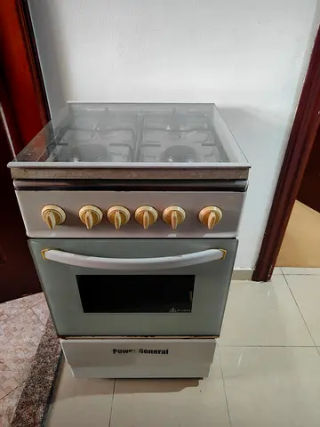 Power General 4-Burner Gas Stove with Oven - Good Working Condition