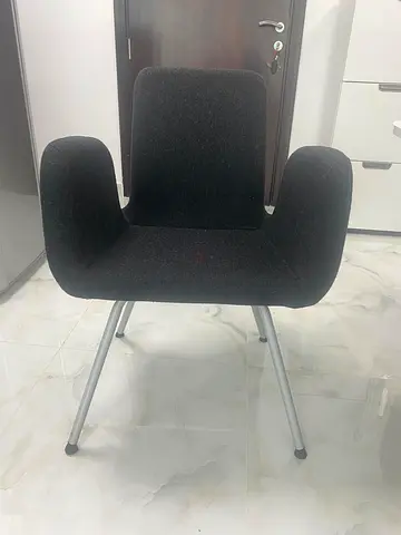 DINING TABLE WITH 6 CHAIRS