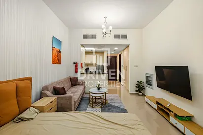 Fully Furnished | 12 Cheques | Bright Apartment