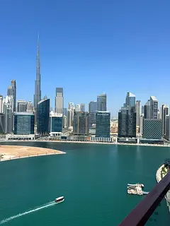 Riverside Amazing Studio with Burj-Khalifa view