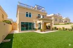 Exclusive | 4BR Legacy Nova Villa | District 9