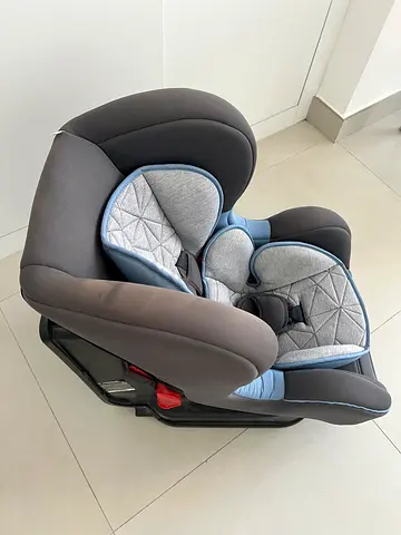 Baby car seat