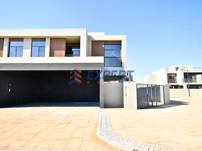 Corner Unit | Large Plot | Vastu | Near Amenities