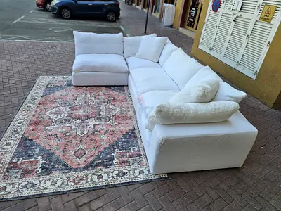 Marina home Luscious feather 🪶 filled modular sofa like a new condition