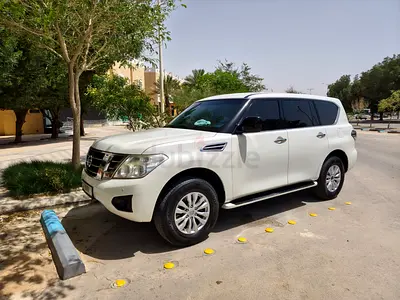 Nissan Patrol 2017 V6 | Pearl White | Well Maintained | GCC | Clean Family Car