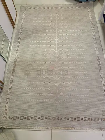 Light Grey Textured Area Rug – 220 by 155 cm (Approx), Good Condition