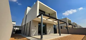 Exclusive Villa | Pool &amp; Park | Large Plot