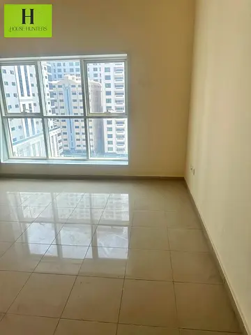 THREE-BEDROOM UNFURNISHED APARTMENT