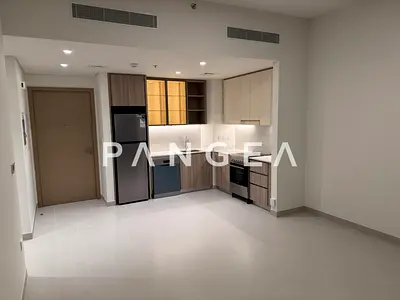 Flexible Cheques | Kitchen Equipped | Chiller Free