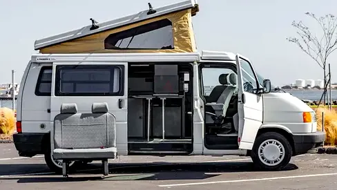 1995 Volkswagen T4 Eurovan Camper (LWB) – 2.5 Petrol – Classic