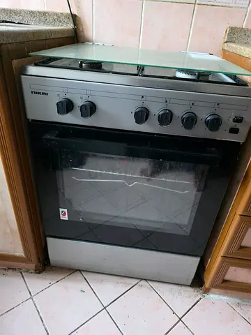 Used Nikkai Gas Cooker with Oven - 4 Burners