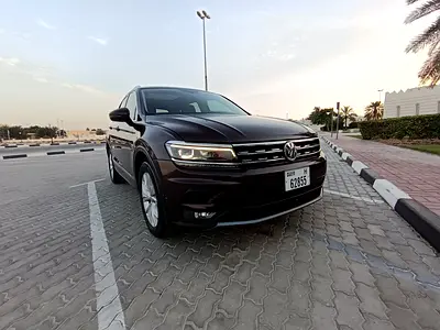 Premium | Rare Color | 360 Cam | VW Tiguan 2018 GCC