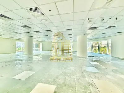 Premium Office | Open Space | Premium Tower | SZR View