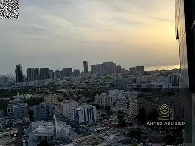 اكبر مساحه غرفتين وصاله للإيجار السنوي - باطلاله بحريه مفتوحه - غرفتين نوم ماستر - 3 حمام - 3 بلكون -مطبخ -خزائن حائط - تشطيب ممتاز - قريب لدبي وشارقه